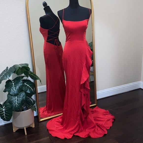 La Femme Jovanni 28294 Lace-up Open Back Ruffle High-Low Dress Size 6 - Picture 10 of 16